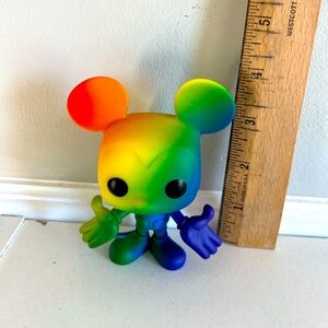 Rainbow Mickey Funko Pop